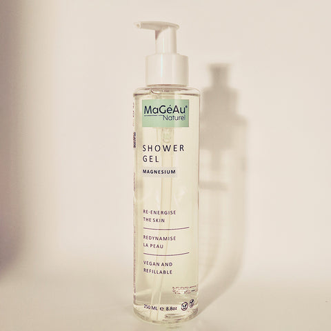 MaGeAu Nature shower gel bottle on a beige background